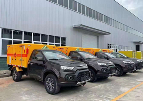 赫山爆破器材运输车-保障安全与效率的关键